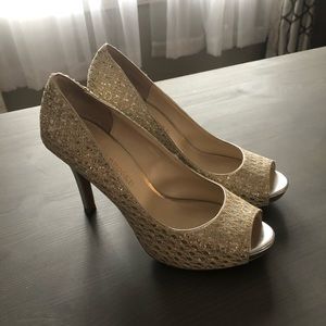 Audrey Brooke Women’s Peep Toe Pumps